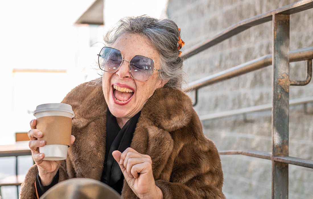10 SIMPLES TIPS TO HELP MANAGE MENOPAUSE